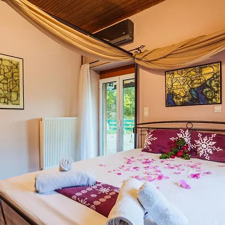 בית נופש Taygetos Relaxing Poliána